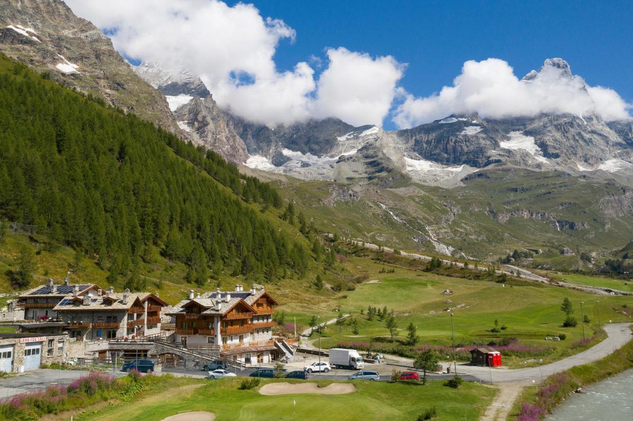 3 Chalets Aparthotel Брей-Червиния Экстерьер фото