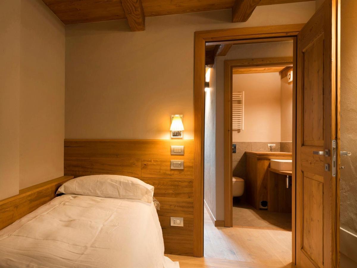 3 Chalets Aparthotel Брей-Червиния Экстерьер фото